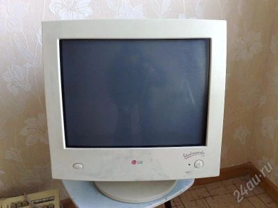 Лот: 176632. Фото: 1. монитор LG. ЭЛТ-мониторы