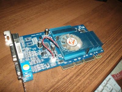 Лот: 280565. Фото: 1. Radeon 9000. 64mb 128bit !! AGP. Видеокарты