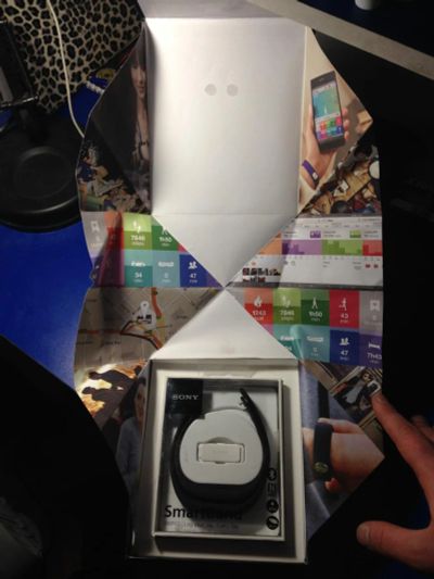 Лот: 6649558. Фото: 1. Фитнес-браслет Sony SmartBand... Пульсометры, шагомеры, секундомеры