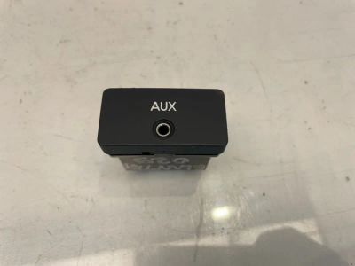 Лот: 21703609. Фото: 1. разъем aux Hyundai Elantra HD. Двигатель и элементы двигателя