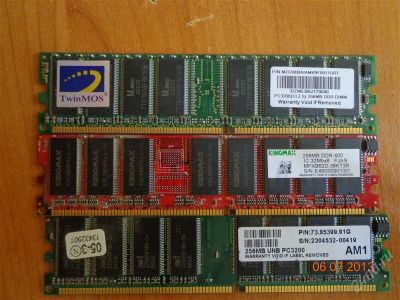 Лот: 2956912. Фото: 1. DDR1 3 планки по 256Mb. Оперативная память