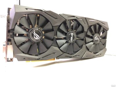 Лот: 13715641. Фото: 1. Игровая видеокарта Asus RX 580... Видеокарты