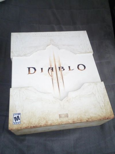 Лот: 9484082. Фото: 1. Diablo 3 Collector's Edition... Игры для ПК