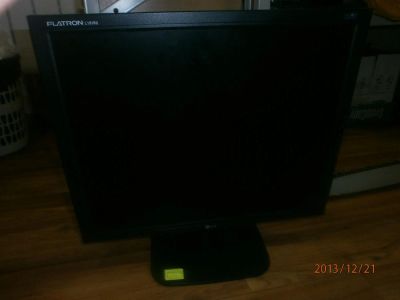 Лот: 3538767. Фото: 1. Монитор LG l1918s отл сост а4168к. ЖК-мониторы