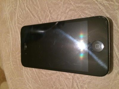 Лот: 5048991. Фото: 1. iPhone 4 black 8 GB обмен на 4с. Смартфоны