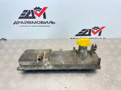Лот: 25663549. Фото: 1. клапанная крышка Renault Sandero... Двигатель и элементы двигателя