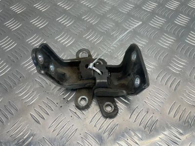 Лот: 21703069. Фото: 1. кронштейн двери Kia Sportage KM. Кузов