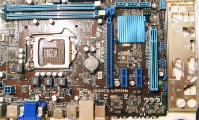 Лот: 10525976. Фото: 1. Материнская плата ASUS B75M-A... Материнские платы