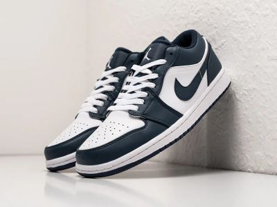 Лот: 24978518. Фото: 1. Кроссовки Nike Air Jordan 1 Low. Кеды, кроссовки, слипоны