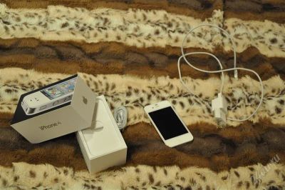 Лот: 1524867. Фото: 1. Apple Iphone 4 16gb White. Смартфоны