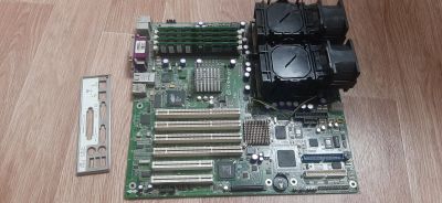 Лот: 20022699. Фото: 1. Серверная плата intel se7501br2. Материнские платы