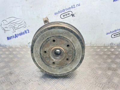 Лот: 25132930. Фото: 1. поворотный кулак Renault Duster... Другое (автозапчасти)