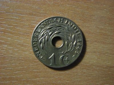 Лот: 3689311. Фото: 1. Нидерландская Индия 1 цент 1945... Азия