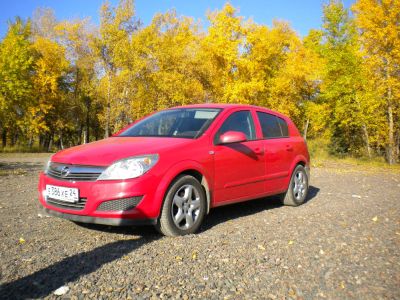 Лот: 4378402. Фото: 1. Opel Astra, красный, 2008, 1.6... Автомобили