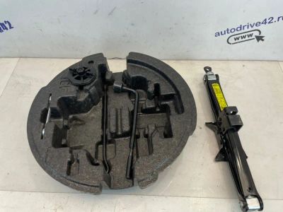 Лот: 24372809. Фото: 1. домкрат Hyundai Creta GS. Двигатель и элементы двигателя