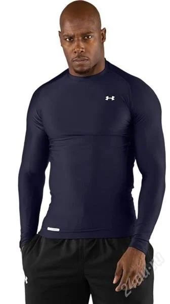 Лот: 2443711. Фото: 1. Водолазка Under armour. Другое (мужская одежда)