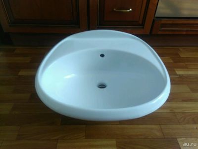 Лот: 9801851. Фото: 1. Раковина в ванную с пьедесталом. Раковины, умывальники