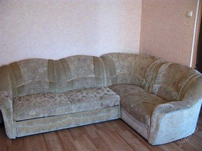Лот: 4459031. Фото: 1. Мягкий уголок с креслом с рубля... Кресла, пуфы