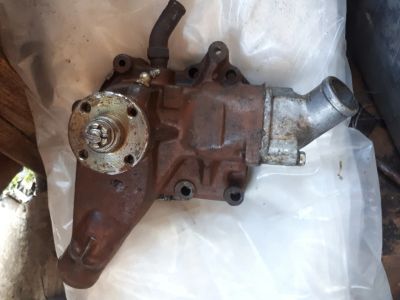 Лот: 16435450. Фото: 1. Помпа Газ - 24. Двигатель и элементы двигателя
