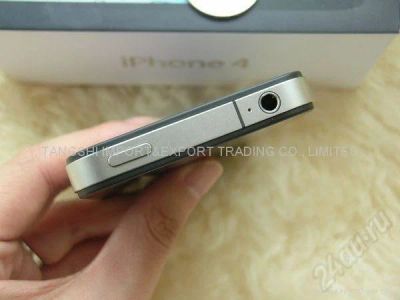 Лот: 671424. Фото: 1. Apple 4 32Gb. Смартфоны