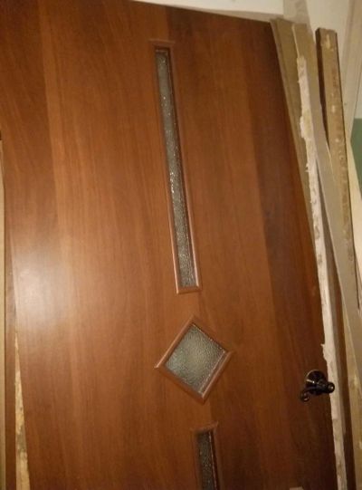 Лот: 6305400. Фото: 1. дверь итальянский орех с фурнитурой... Двери межкомнатные
