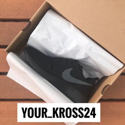 Лот: 10626051. Фото: 1. Nike Roshe Run. Кеды, кроссовки, слипоны