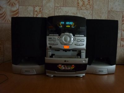 Лот: 22570365. Фото: 1. Музыкальный центр LG FFH-216. Музыкальные центры, магнитолы