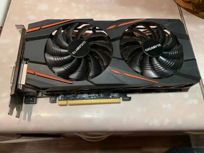 Лот: 17480397. Фото: 1. Видеокарта gigabyte AMD Radeon... Видеокарты