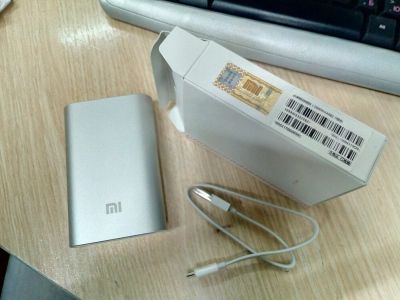 Лот: 6660986. Фото: 1. Xiaomi power bank 10000mah. Внешние, портативные аккумуляторы для смартфонов (Power bank)