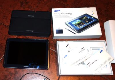 Лот: 6839849. Фото: 1. планшет Samsung. Планшеты