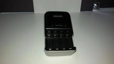 Лот: 9655454. Фото: 1. Зарядное устройство philips scb2025nb... Зарядные устройства, блоки питания, адаптеры сетевые для смартфонов