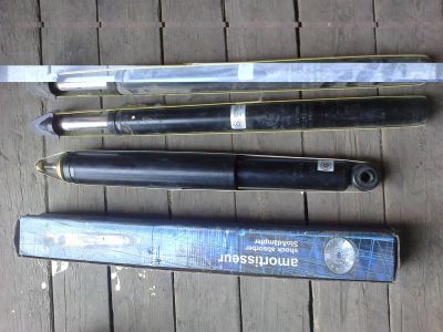 Лот: 2996078. Фото: 1. BMW е30 картриджи и аммортизаторы... Ходовая, подвеска, рулевое управление