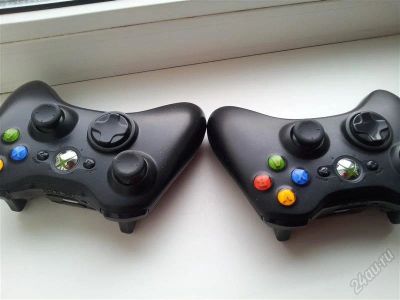 Лот: 2205590. Фото: 1. Xbox360 250gb + 2 беспроводных... Игровые приставки, консоли