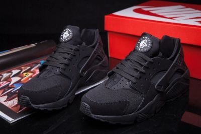 Лот: 10823427. Фото: 1. Кроссовки Nike Air Huarache арт... Кеды, кроссовки, слипоны