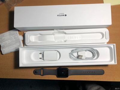 Лот: 13295383. Фото: 1. Apple Watch series 3 42 mm Space... Смарт-часы, фитнес-браслеты, аксессуары