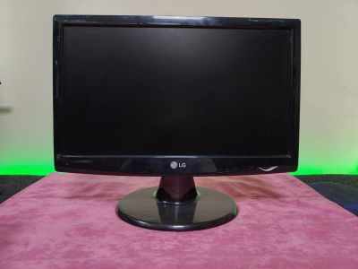 Лот: 24862612. Фото: 1. Монитор 18.5'' LG W1943SE-PF/1366x768... ЖК-мониторы