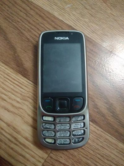 Лот: 10011139. Фото: 1. телефон Nokia 6303i - повторно... Кнопочные мобильные телефоны