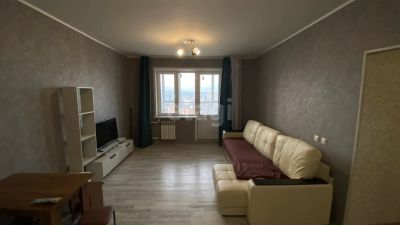 Лот: 21056330. Фото: 1. Сдам 2-комн. кв. 46 кв.м. Красноярск... Квартиры, студии