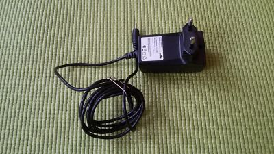 Лот: 11571137. Фото: 1. Зарядное устройство Nokia (тонкая... Зарядные устройства, блоки питания, адаптеры сетевые для смартфонов