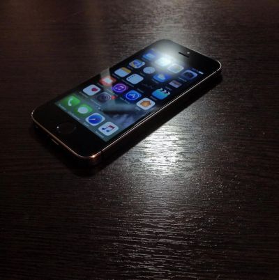 Лот: 8801128. Фото: 1. iPhone 5s Хорошее Состояние Touch... Смартфоны