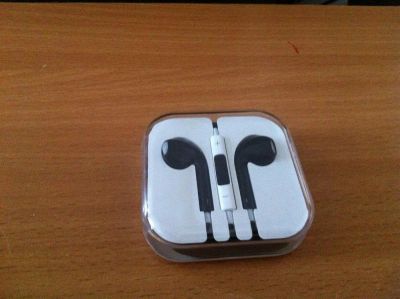 Лот: 3188630. Фото: 1. Apple EarPods. Красноярск