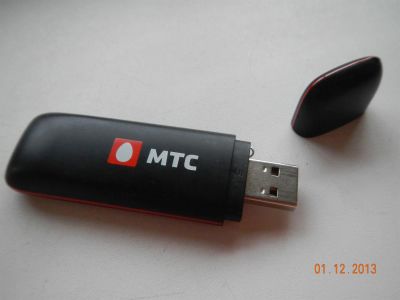 Лот: 3464308. Фото: 1. модем 3G МТС huawei. Проводные модемы
