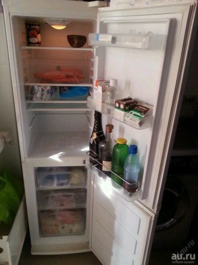 Лот: 10857998. Фото: 1. Узкий холодильник samsung rl 17... Холодильники, морозильные камеры