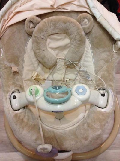Лот: 5007930. Фото: 1. Электрокачеля Graco Качели. Ходунки, прыгунки, качели