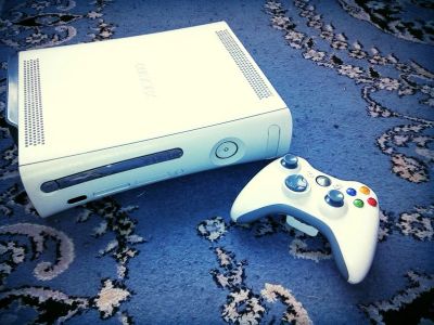 Лот: 6043261. Фото: 1. Xbox 360. Игровые приставки, консоли