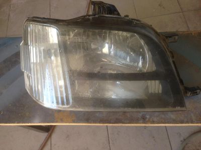 Лот: 5709236. Фото: 1. Фара правая Honda Stepwgn RF1. Оптика и освещение