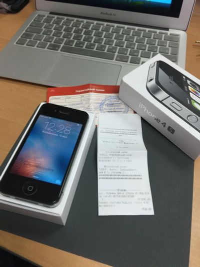 Лот: 7541590. Фото: 1. iPhone 4S черный. Смартфоны