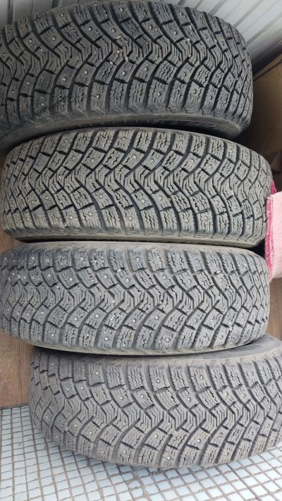 Лот: 23602040. Фото: 1. Шины зимние Michelin X-ice north... Шины