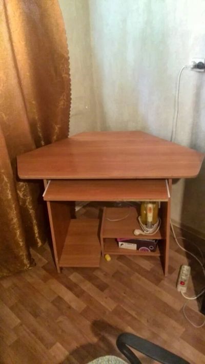 Лот: 11710235. Фото: 1. Продам компьютерный стол без подставки. Компьютерные и письменные столы