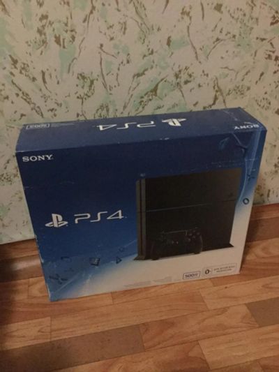 Лот: 10401731. Фото: 1. Коробка от Sony ps4. Игровые приставки, консоли